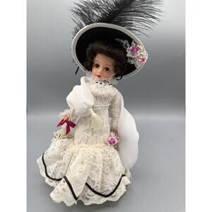 Madame Alexander Eliza Doolittle Doll 15350 w Box Hat Feather Lace Dress
